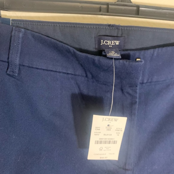 Size 16 NWT J Crew NWT 3.5 “Classic Chino Short - Picture 2 of 5